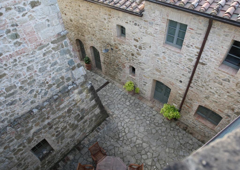 Residence Castello Di Orgiale Castelnuovo Berardenga Exterior photo